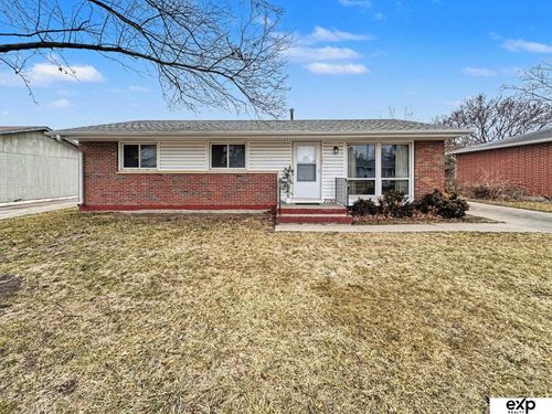 7730 Cherrywood Dr, Lincoln, NE, 68510-2507 | Card Image