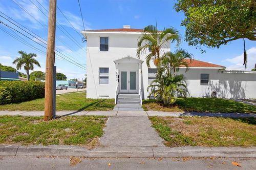 3-5423 Garden Avenue, West Palm Beach, FL, 33405 | Card Image