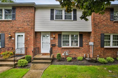 54 Wimbledon Ln, West Seneca, NY, 14224-1959 | Card Image