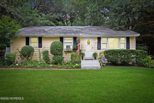 303 Highland Ave, Neptune, NJ, 07753-5726 | Card Image