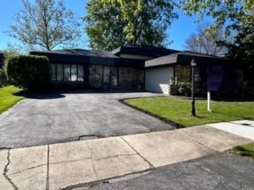 532 S Blackstone Ave, Glenwood, IL, 60425-2135 | Card Image