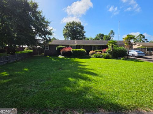 121 Pine Lane Dr Nw, Milledgeville, GA, 31061-4920 | Card Image