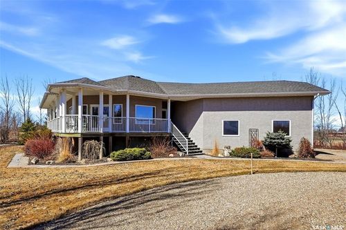 24 Bardel Cres, Pilot Butte, SK, S0G3Z0 | Card Image