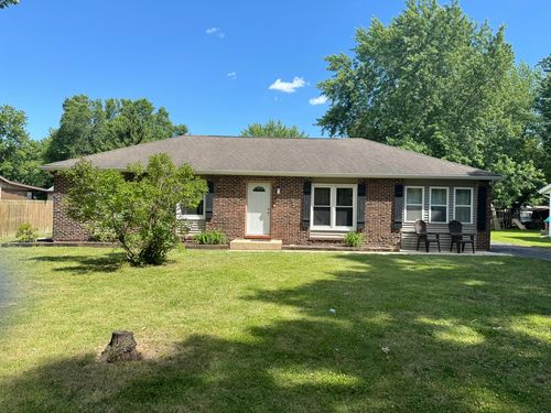205 W Race St, Millington, IL, 60537-1065 | Card Image
