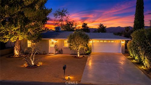 7448 Church St, Yucca Valley, CA, 92284-3248 | Card Image