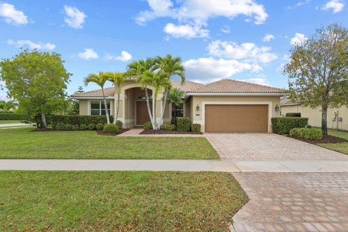 9387 Silent Oak Cir, West Palm Beach, FL, 33411-6632 | Card Image