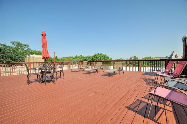 APT-311 - 5100 5 Th Ave, Condo with 2 bedrooms, 2 bathrooms and 1 parking in Shadyside PA | Image 25