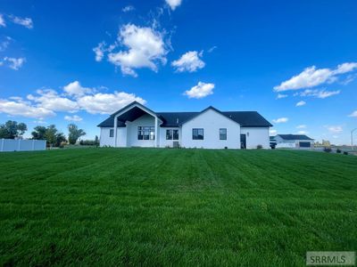 845 Oak Hill Way, House other with 6 bedrooms, 3 bathrooms and 3 parking in Rexburg ID | Image 2