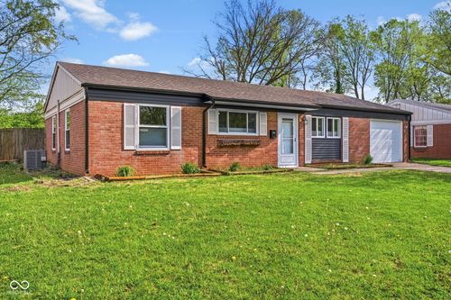 2734 31st St, Columbus, IN, 47203-2303 | Card Image