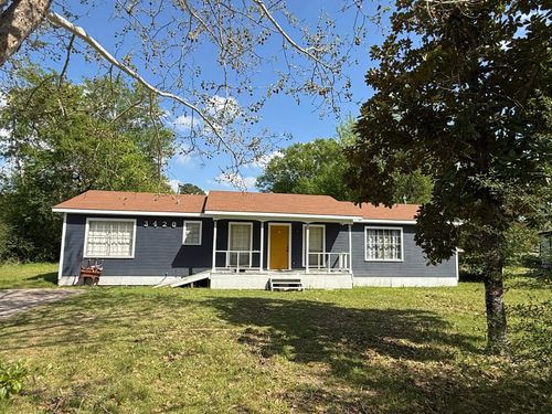 3420 Bronco St, Longview, TX, 75602-4218 | Card Image