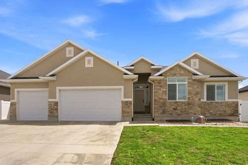 541 W 1960 N, Tooele, UT, 84074-9159 | Card Image
