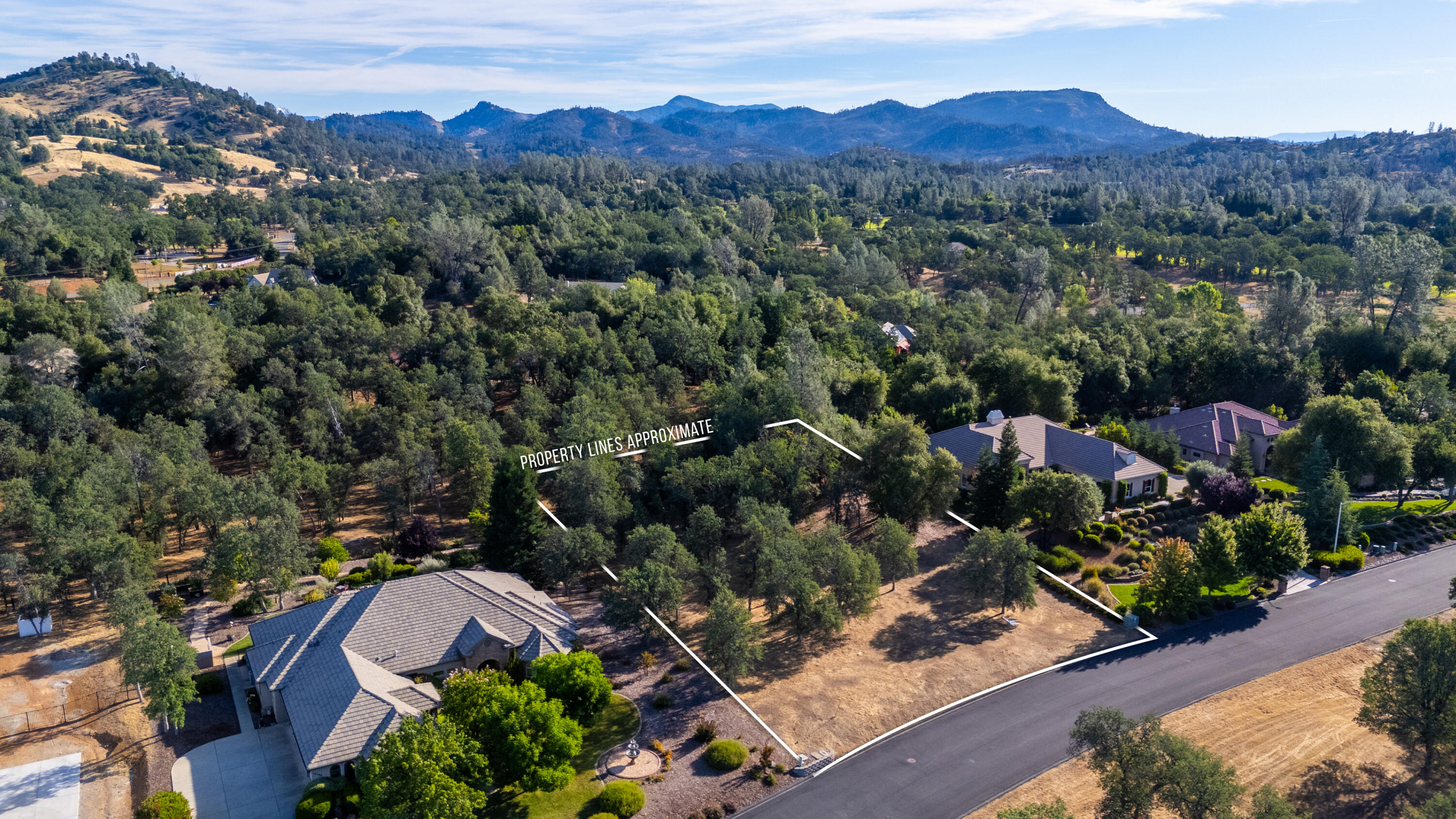 Land in Redding 3