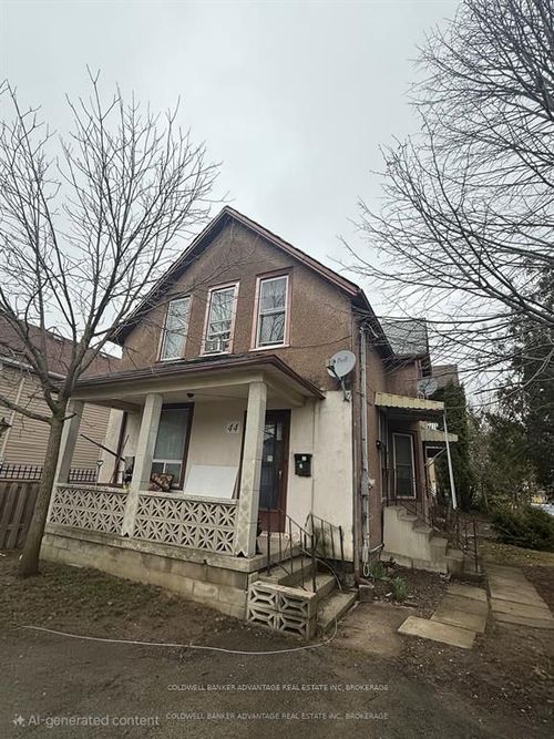 44 Albert St, Welland, ON, L3B4L2 | Card Image