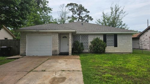 7325 Boggess, Houston, TX, 77016 | Card Image