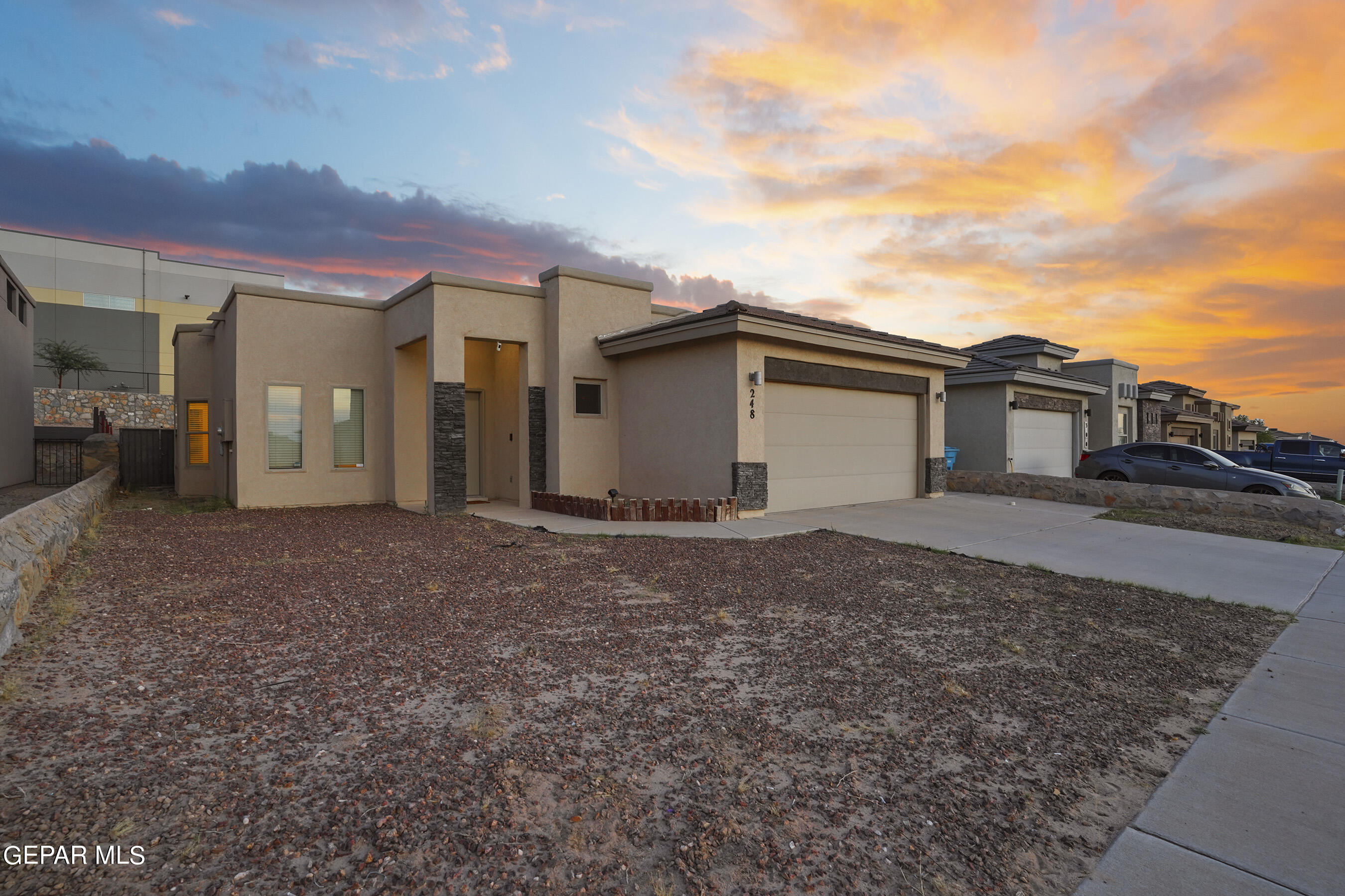 Manzanita Dr, El Paso, TX 79928