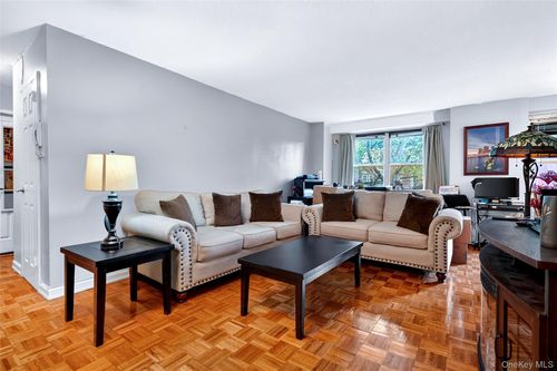 2h-2550 Olinville Ave, Bronx, NY, 10467-7455 | Card Image