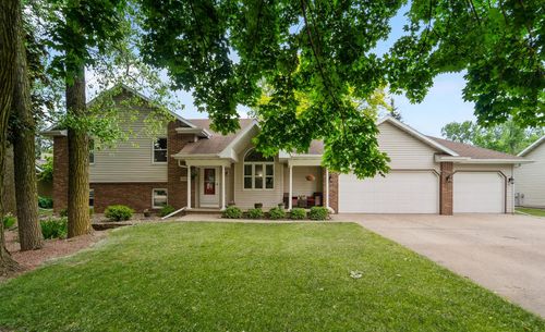 1434 Alcan Drive, Menasha, WI, 54952 | Card Image