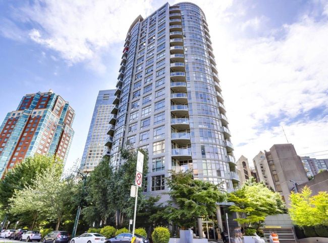 803 - 1050 Smithe Street, Condo with 1 bedrooms, 0 bathrooms and 1 parking in Vancouver BC | Image 1