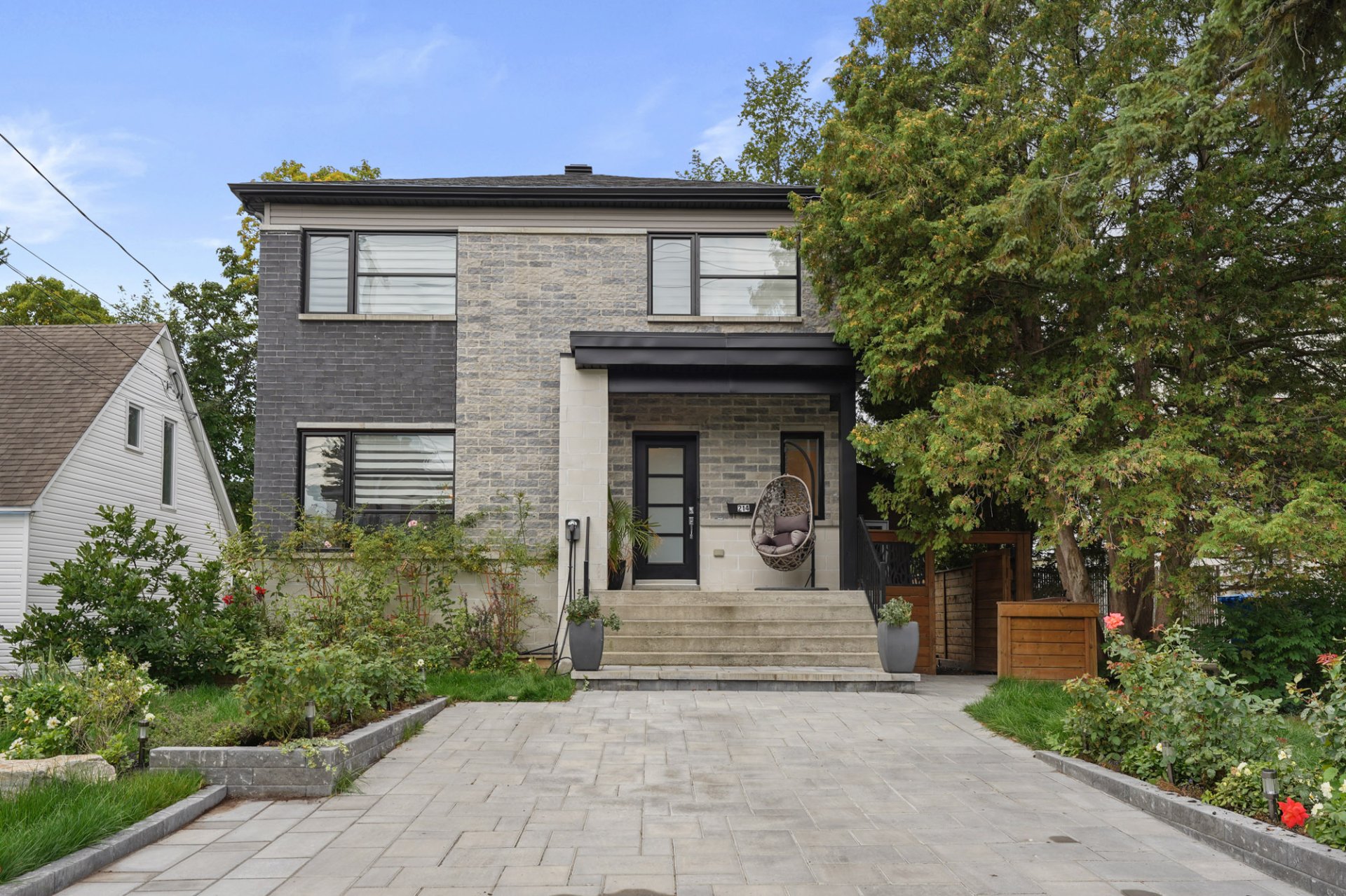 Residential in Deux-Montagnes 3