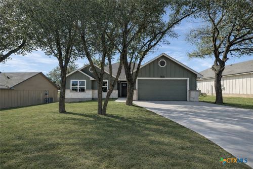 1023 Field Stone Dr, Lampasas, TX, 76550-1864 | Card Image