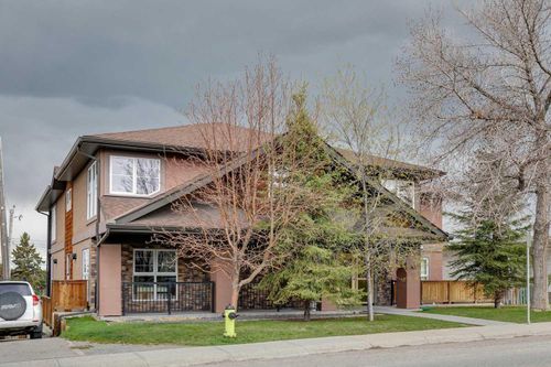 905 Mckinnon Dr Ne, Calgary, AB, T2E6A6 | Card Image