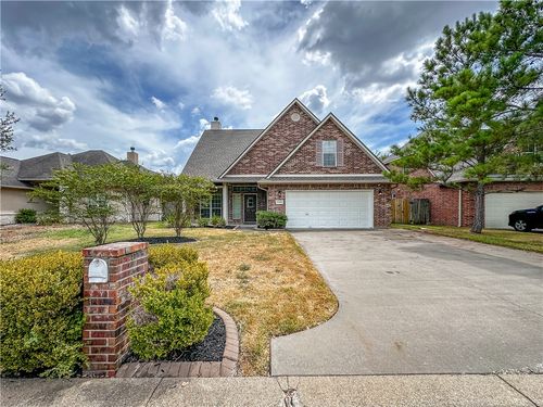 4408 Pickering Pl, College Station, TX, 77845-5981 | Card Image