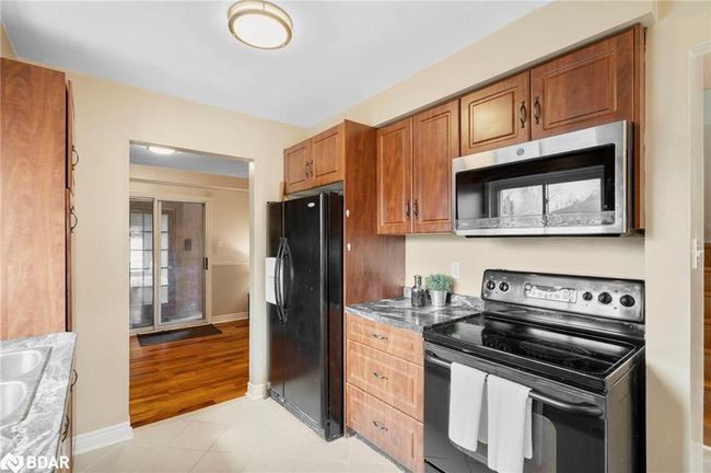 462 Haines St, House other with 3 bedrooms, 3 bathrooms and 3 parking in Beeton ON | Image 12