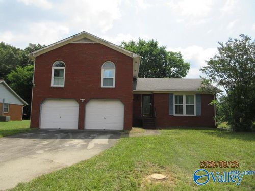 3608 Shay Circle Nw, Huntsville, AL, 35810 | Card Image