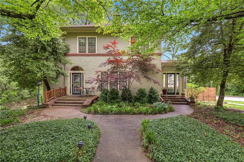 402 W Ila St, Fayetteville, AR, 72701-3317 | Card Image