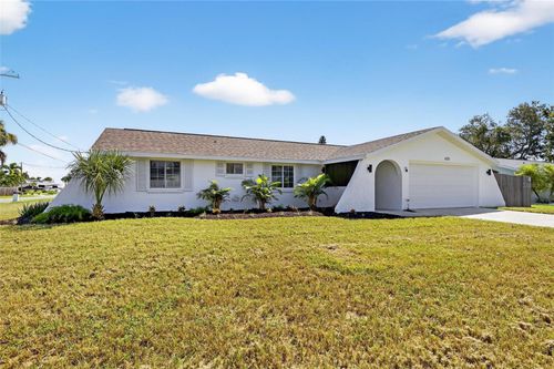 635 Jamaica Cir E, APOLLO BEACH, FL, 33572-2420 | Card Image