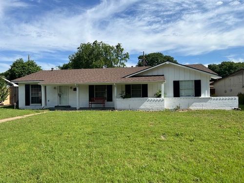 422 Sandy Trl, Richardson, TX, 75080-3423 | Card Image