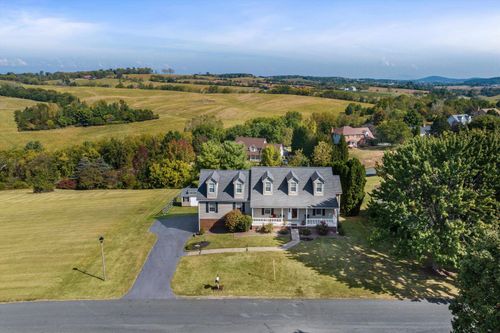 49 Johns Valley Dr, FISHERSVILLE, VA, 22939-2049 | Card Image
