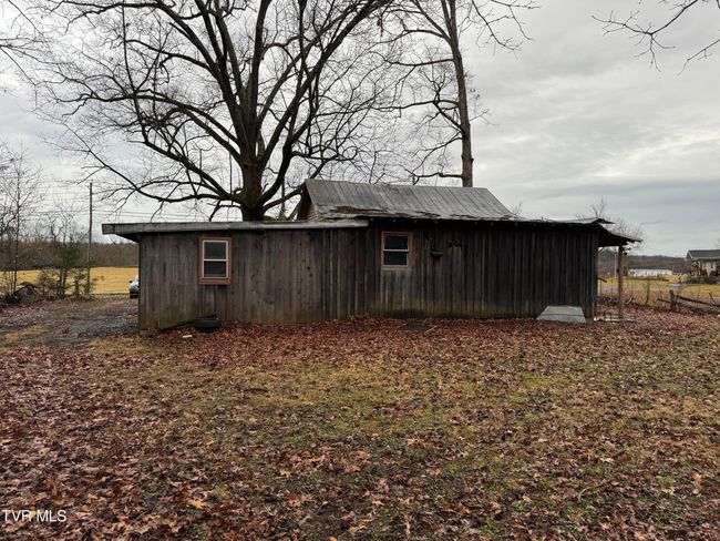 138 Berry Ridge Rd, House other with 2 bedrooms, 1 bathrooms and null parking in Jonesborough TN | Image 11