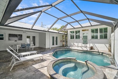 3515 La Paloma Ave, SARASOTA, FL, 34242-1141 | Card Image