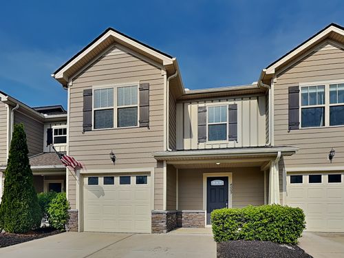 4009 Commons Dr, Spring Hill, TN, 37174-1527 | Card Image