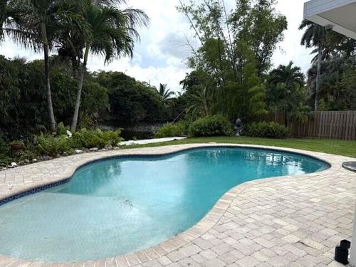 3560 Lloyd Dr, Oakland Park, FL, 33309-5013 | Card Image
