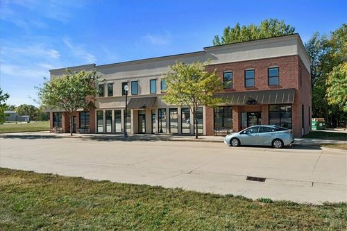 1391 Mt Zion Pkwy, Mt Zion, IL, 62549-1471 | Card Image