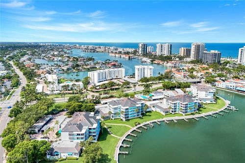 2-234-305 Park Shore Dr, NAPLES, FL, 34103-2612 | Card Image