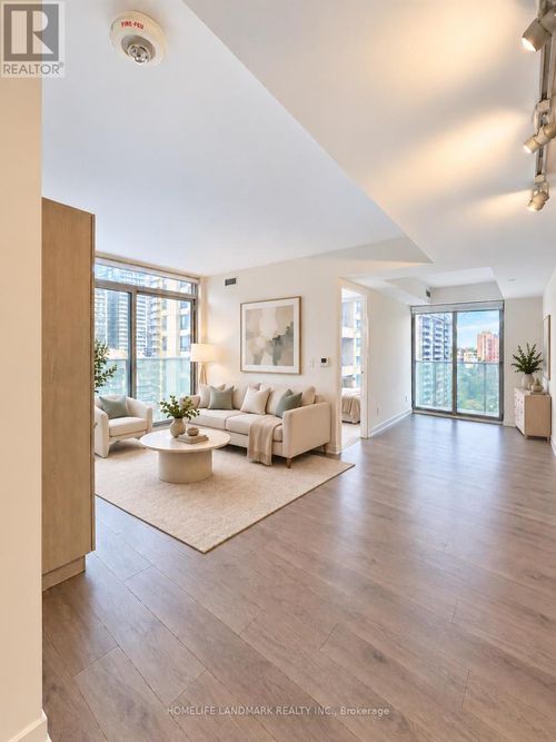 905-501 Yonge St, Toronto, ON, M4Y0G8 | Card Image