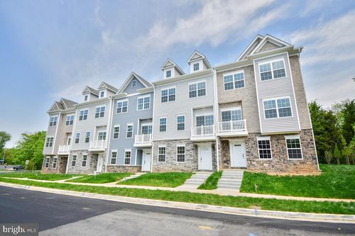 8276 Safarian Way, ALEXANDRIA, VA, 22309 | Card Image