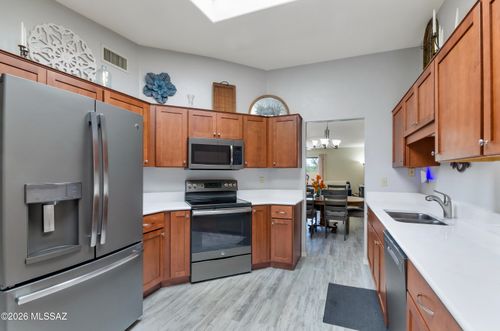 709 W Sunlight Ln, Tucson, AZ, 85704-5453 | Card Image