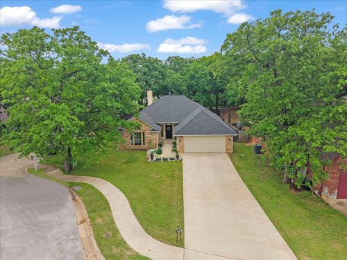 909 Dudley St, Denton, TX, 76205-5913 | Card Image