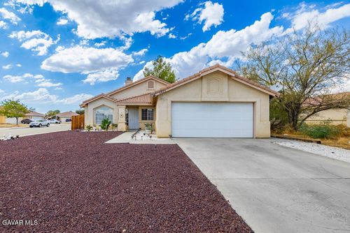 2425 Williams Ct, Rosamond, CA, 93560-6151 | Card Image