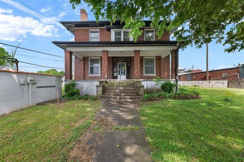 108 N Court St, Scottsville, KY, 42164-1430 | Card Image