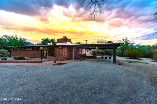 6945 E Arrowhead Place, Tucson, AZ, 85715 | Card Image