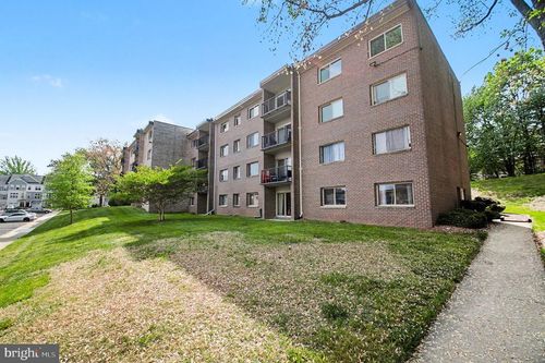 t1-1604 Renate Dr, WOODBRIDGE, VA, 22192-2704 | Card Image