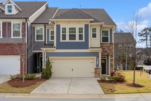 624 Newlyn Dr, Raleigh, NC, 27606-7423 | Card Image