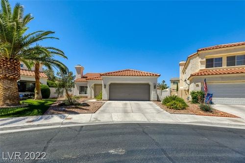 1433 Goldenspur Ln, Las Vegas, NV, 89117-6622 | Card Image