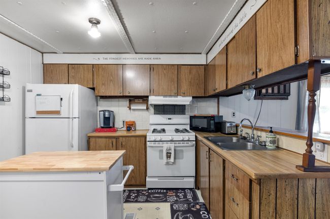 32 Sixth St, House other with 2 bedrooms, 1 bathrooms and null parking in Colchester VT | Image 10