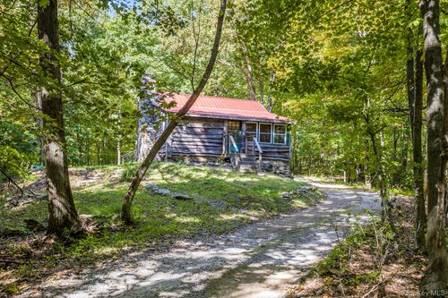 23 Ramphal Dr, Holmes, NY, 12531-5359 | Card Image